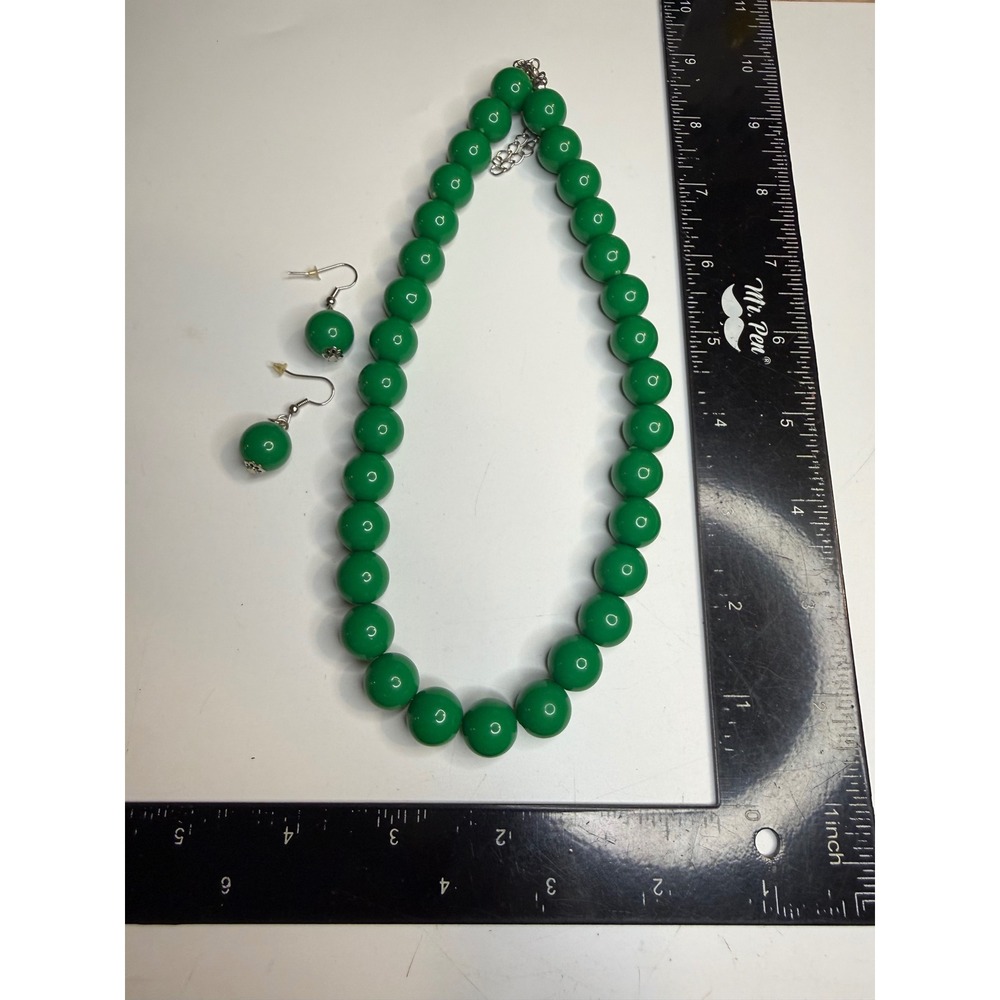 Green Bead Necklace and Earring Set Silver Tone Adjustable Lobster Clasp